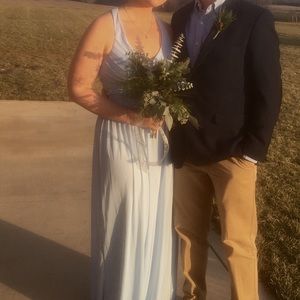 Size 10 David’s Bridal Bridesmaid/Prom Dress